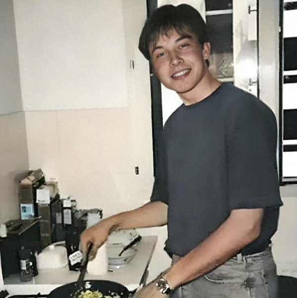 98策略 2025全球公司价值榜！马斯克燃烧自己，照亮他人